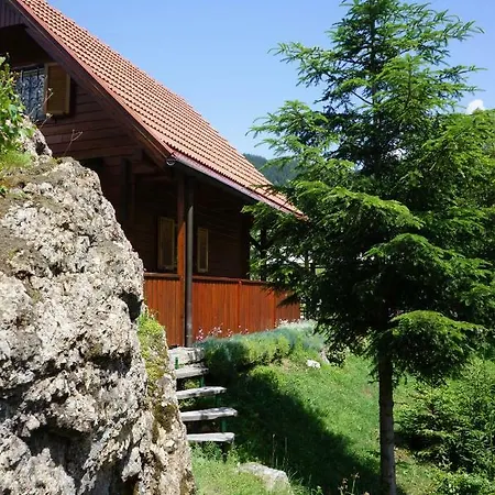 度假居 Na Rebri Luče